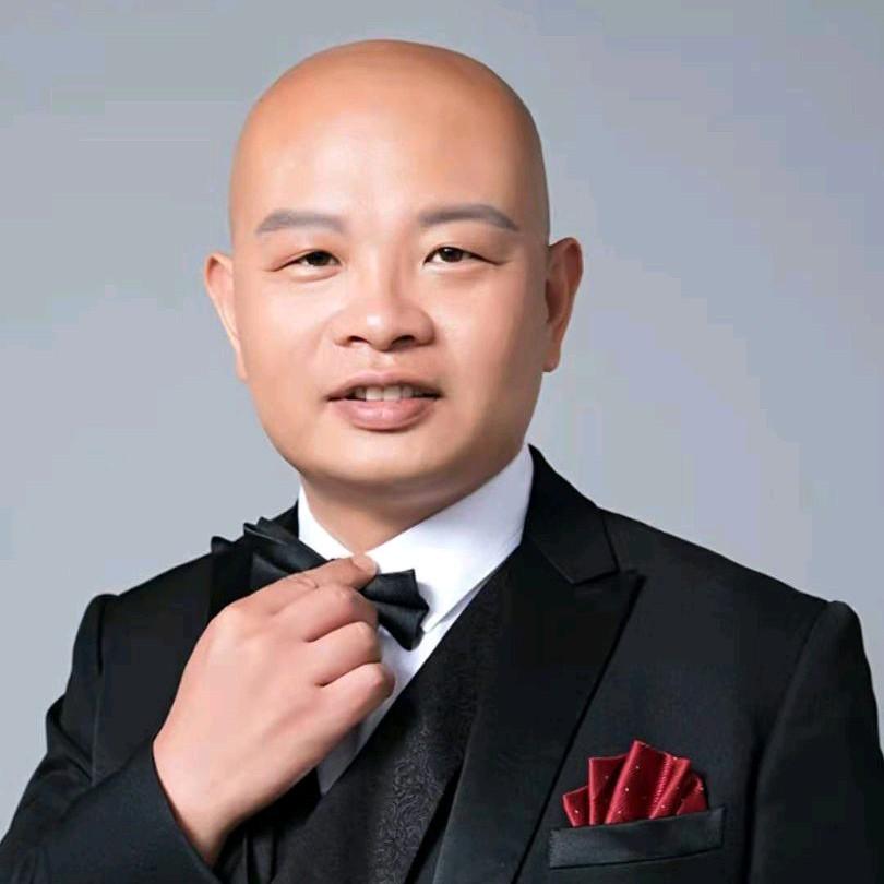 胡，先，生