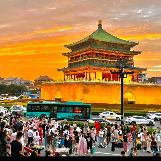 西安旅游景点推荐官