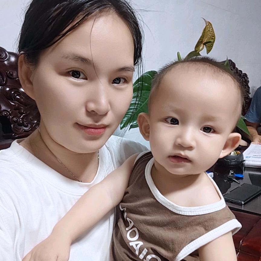 小芳当妈(剖腹产妈妈)