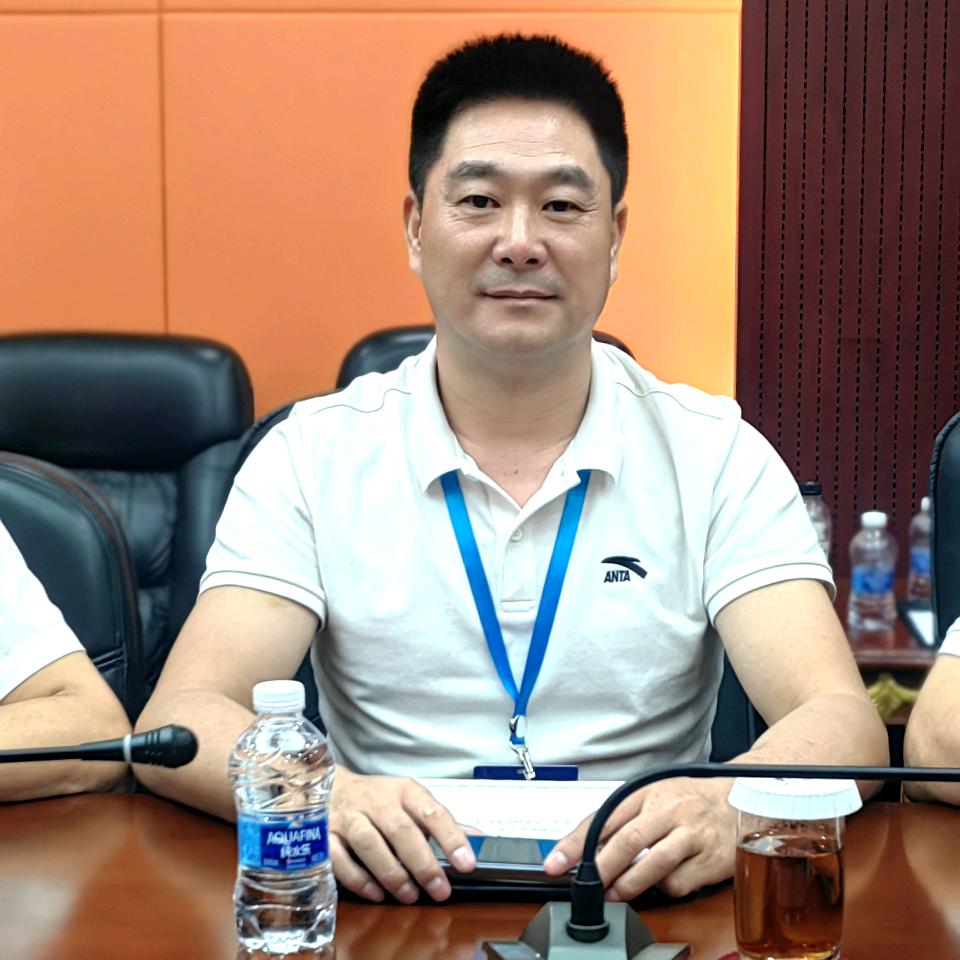 娄底市自驾游协会会长/刘永青