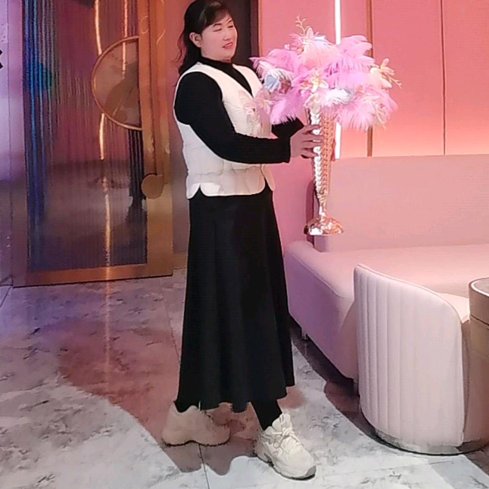 明天会更好8296704937240