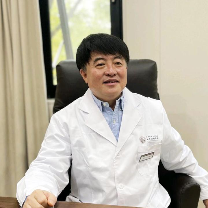 风湿科李征主任
