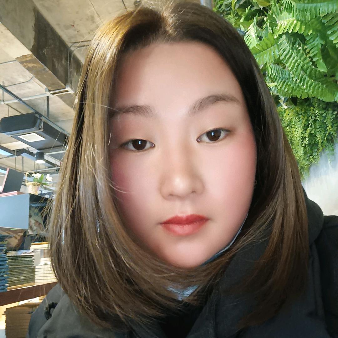 小姐姐(ง •̀_•́)ง加油