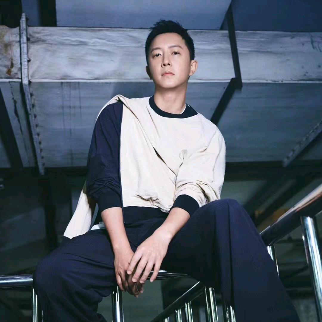 庚哥的黑粉头子