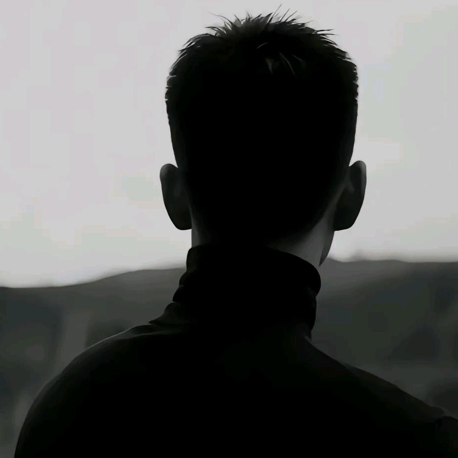 张小欠...