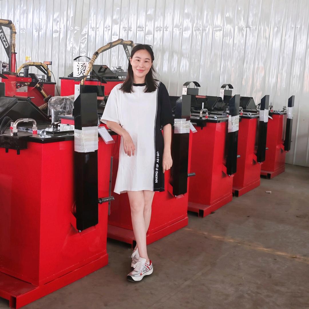 路面开槽灌缝设备和材料-筱如梦