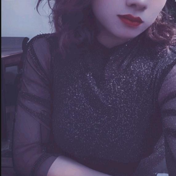 只剩气质的大嫂