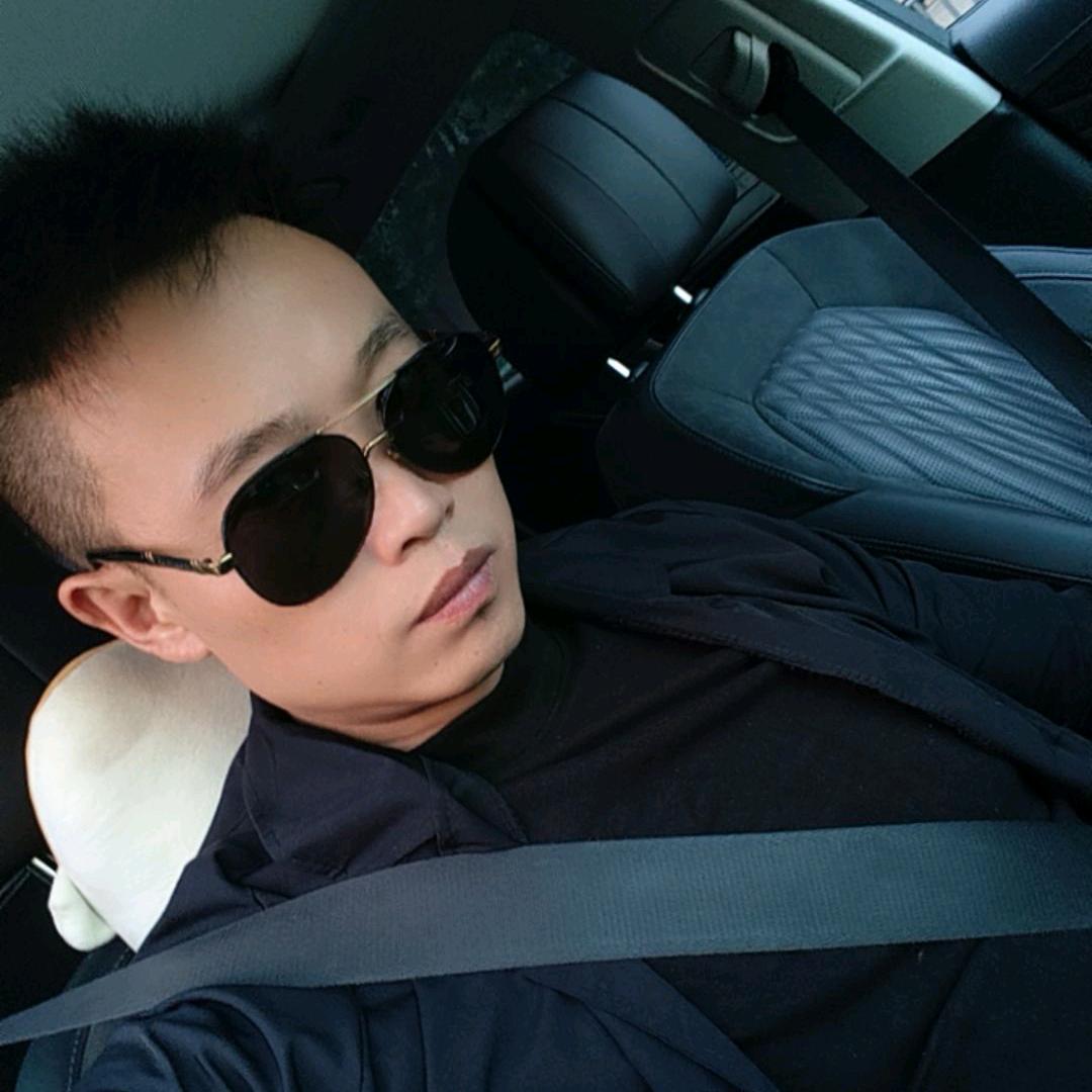 华丽石材
