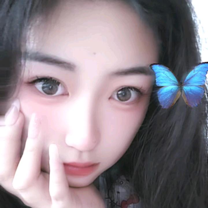 假装💙