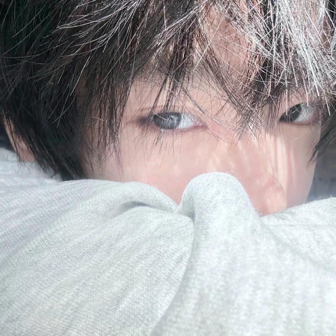 驸  马♤