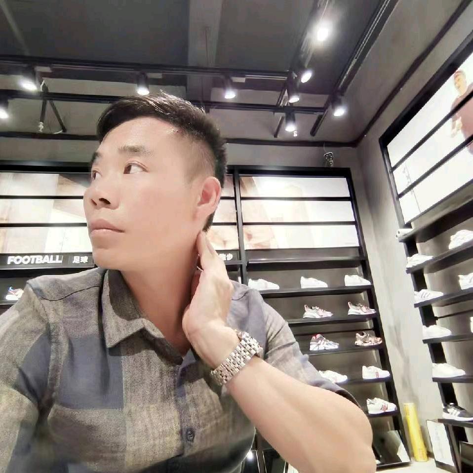 鸿哥🍺霸气的男人💪💪💪