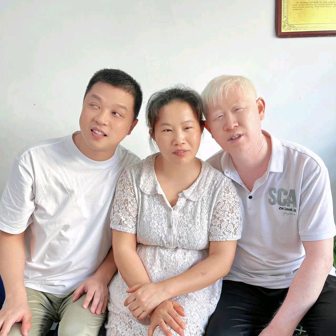 玉玉