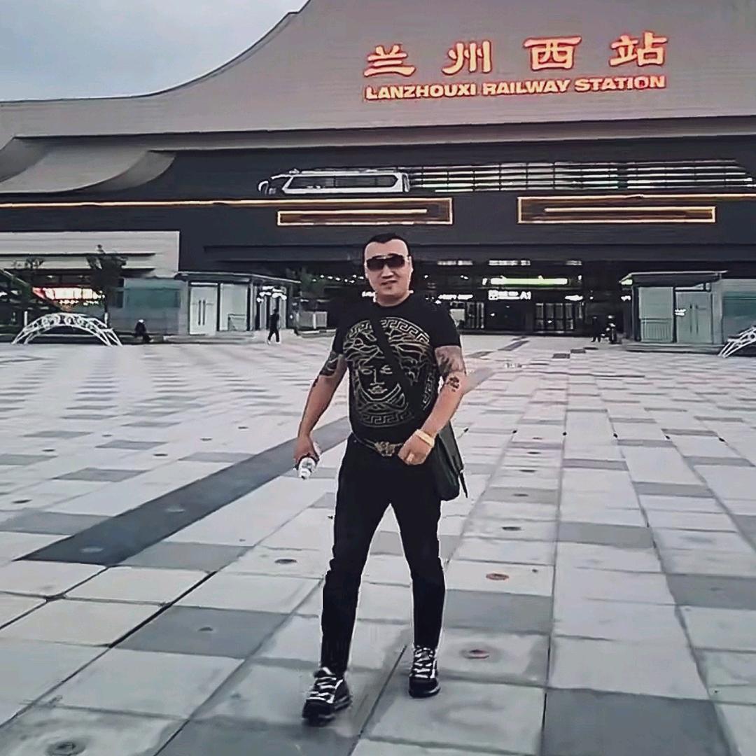 世间无情我有情