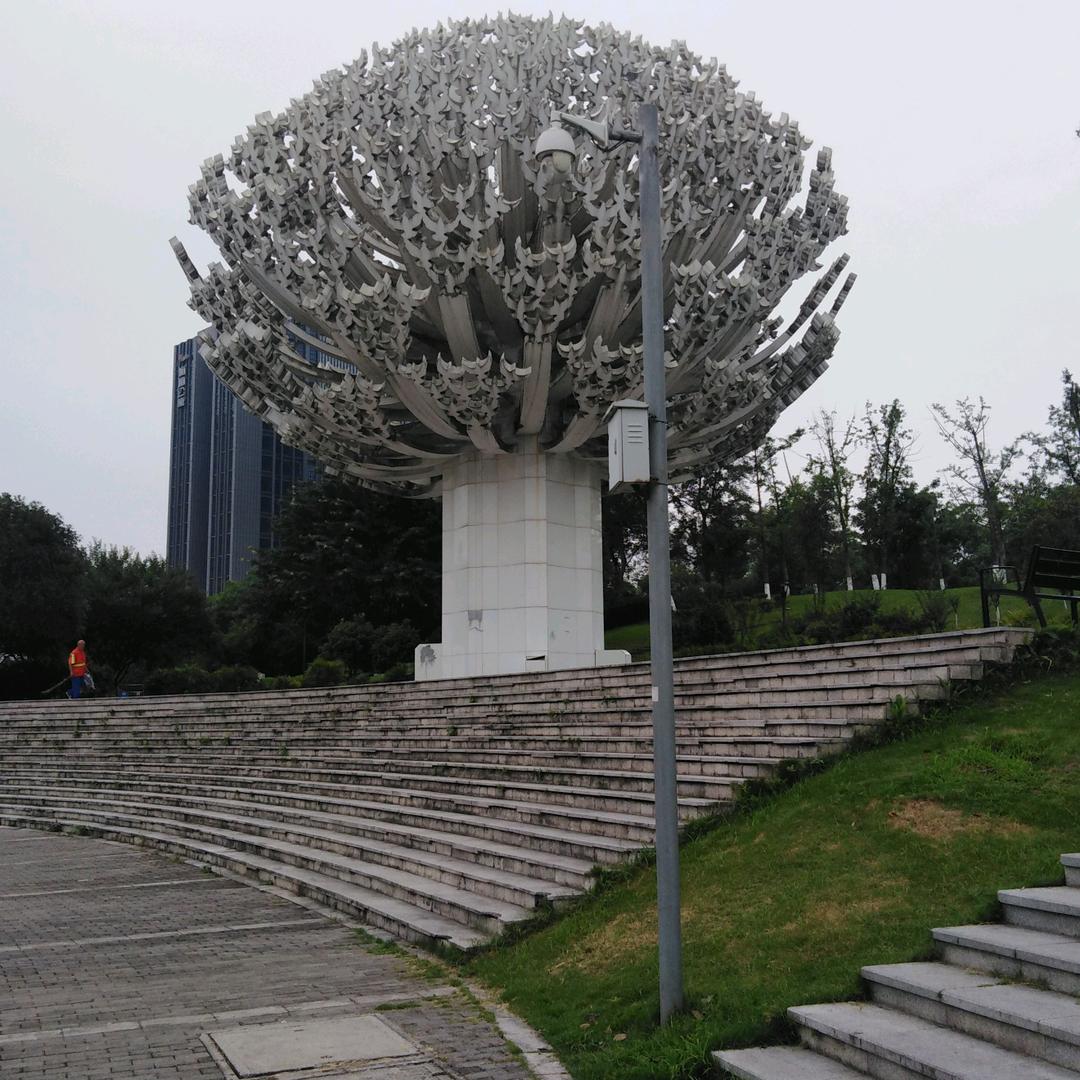 思思
