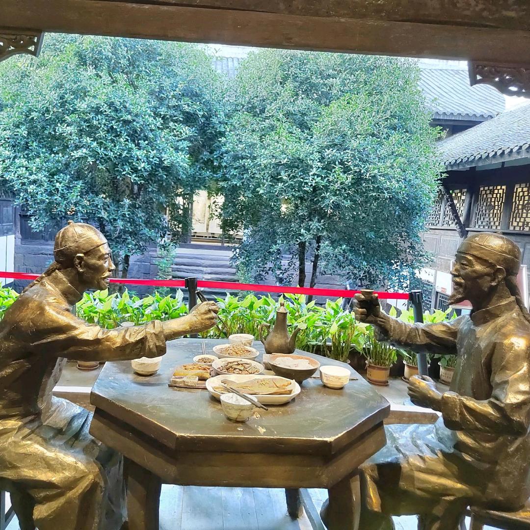 余哥爱零食