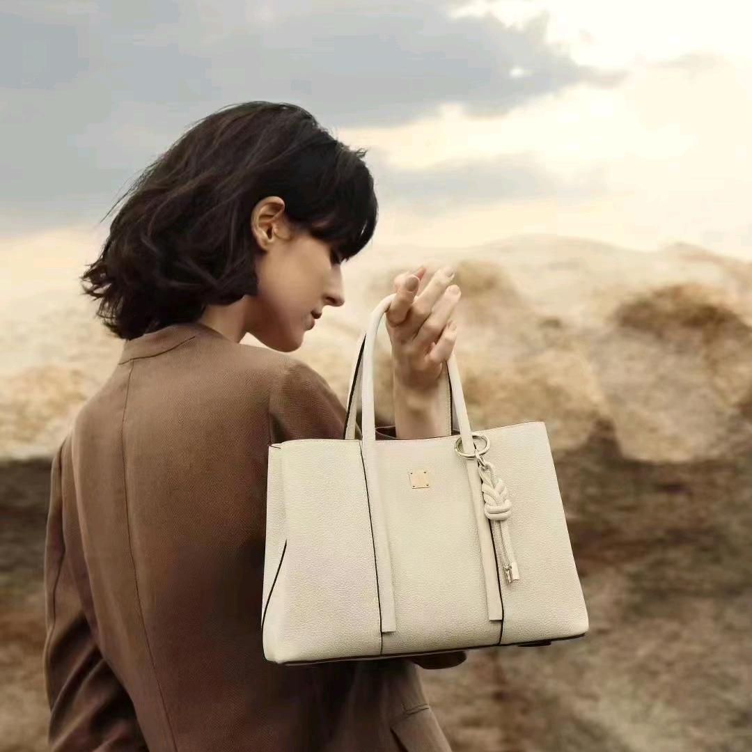 张家口银座梦特娇