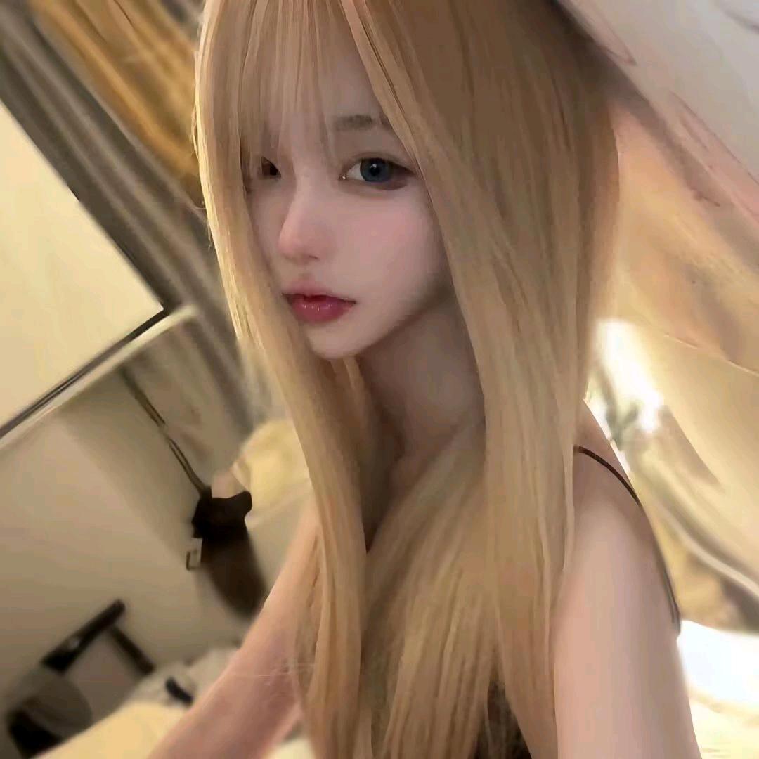 窝不是小矮子