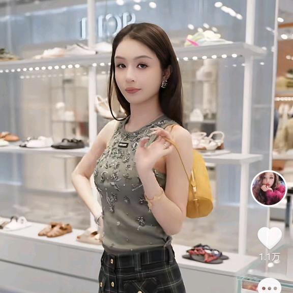 懒猫nono每日穿搭分享