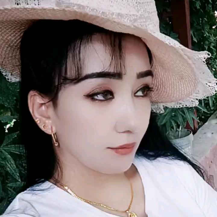 新疆古丽