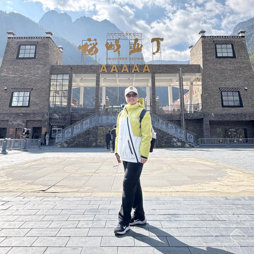 快乐的摆摊人