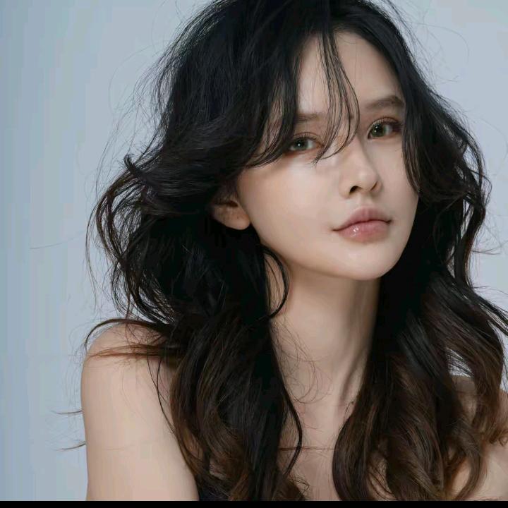 贝贝biuu（穿搭分享）