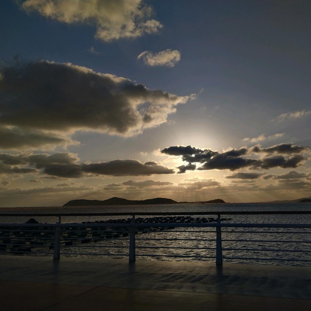 只吃一顿饭的男人
