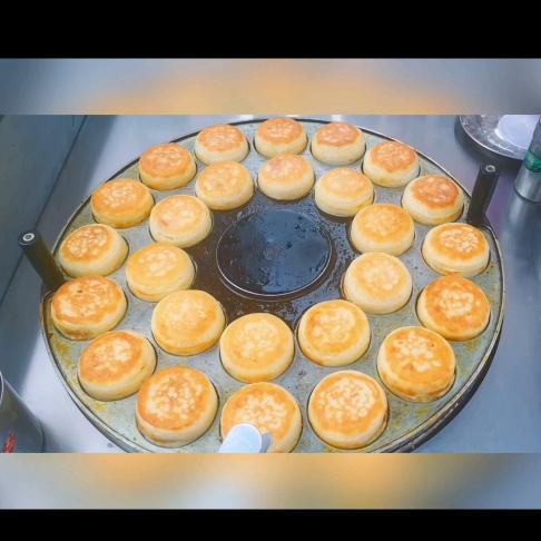 小河沿香酥肉蛋堡