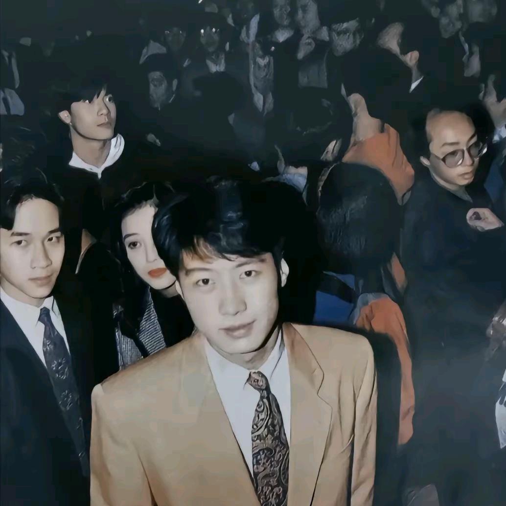 亲爱的达瓦里氏