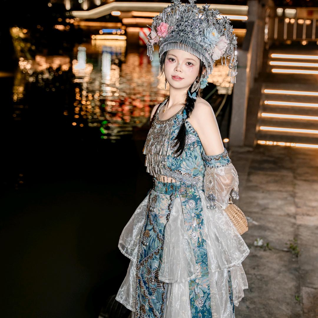 不爱笑的小路宝