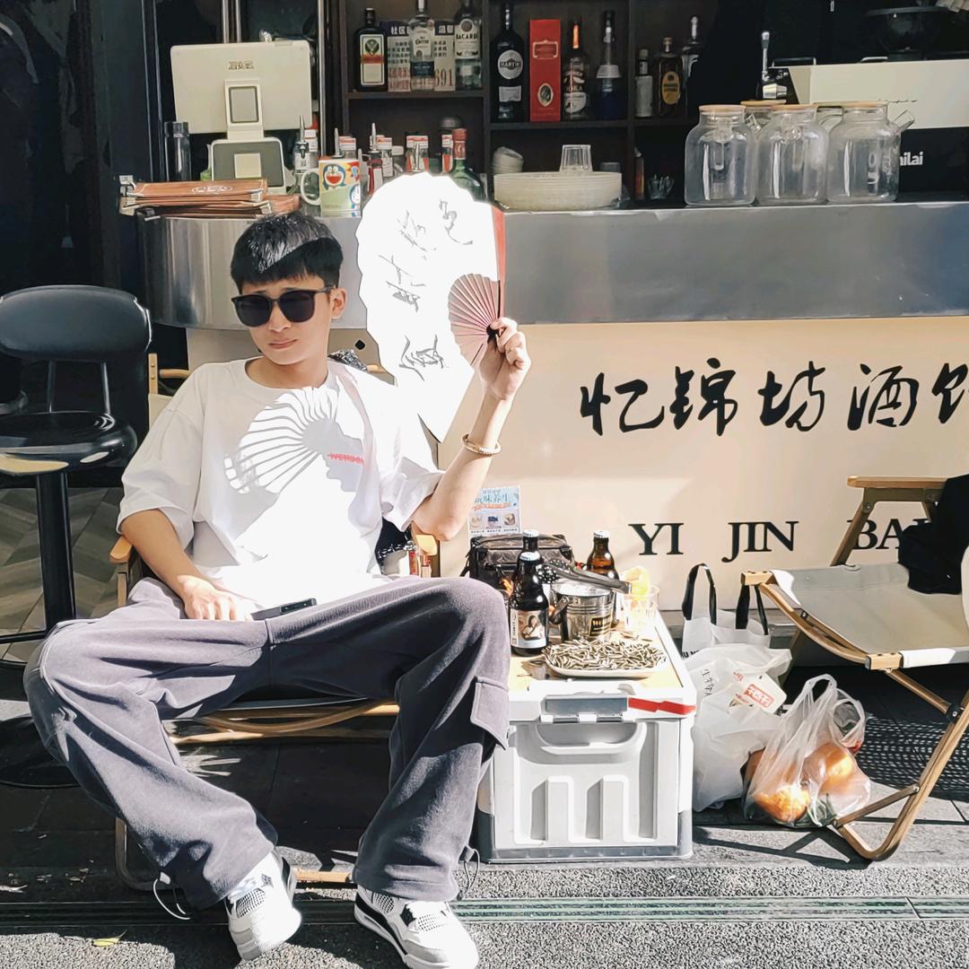 单倍儿我吃蜜