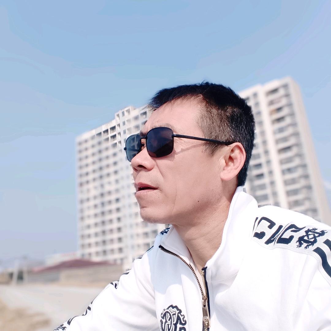 断了线的风筝