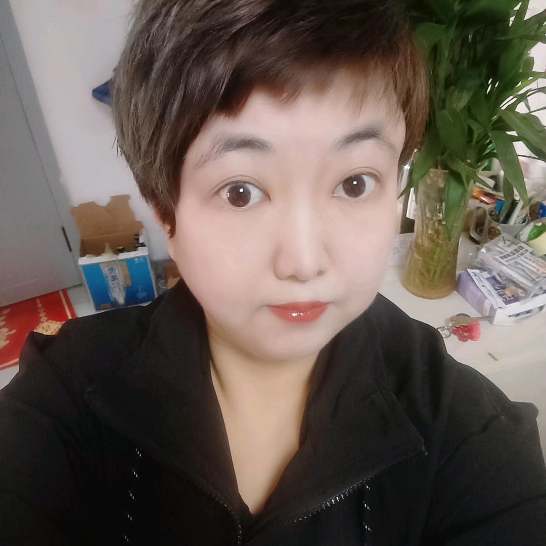 爱吃胡萝卜的兔子