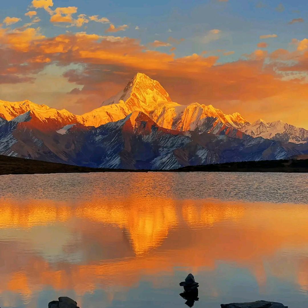 太阳下了有月光