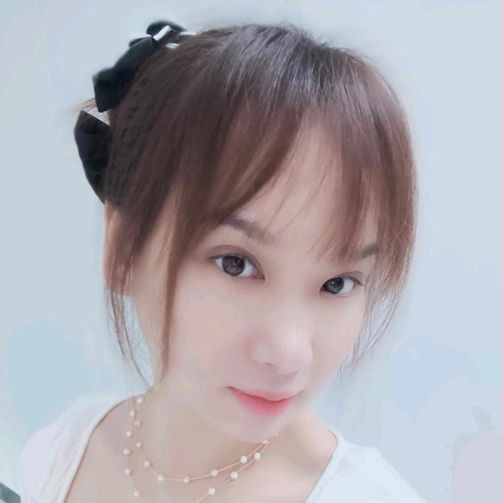 爱笑的静静