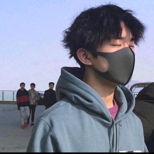解不凯的易源二次方橙
