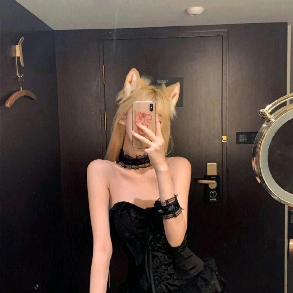 小研^-^不水