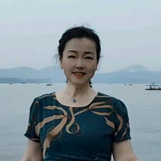 民歌阿华