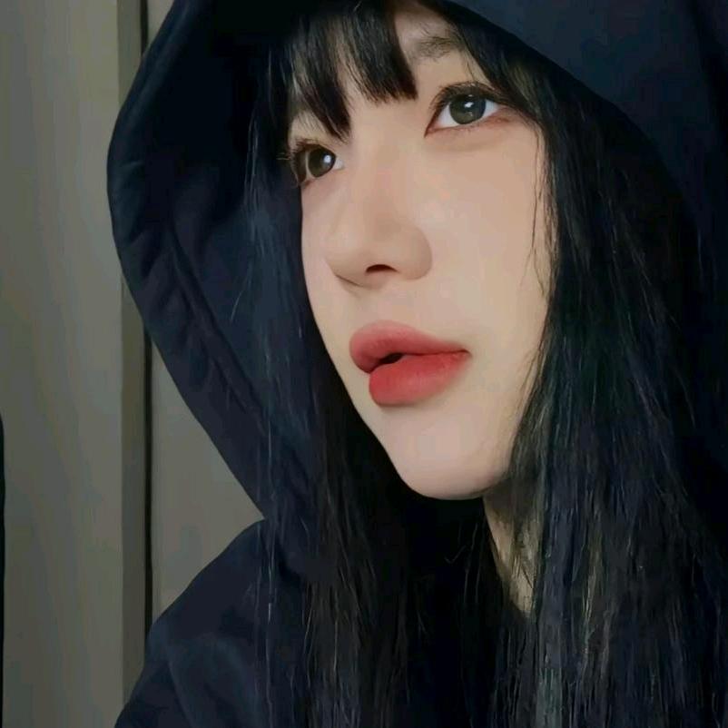 ……♥Ci ལྷ་མོ།