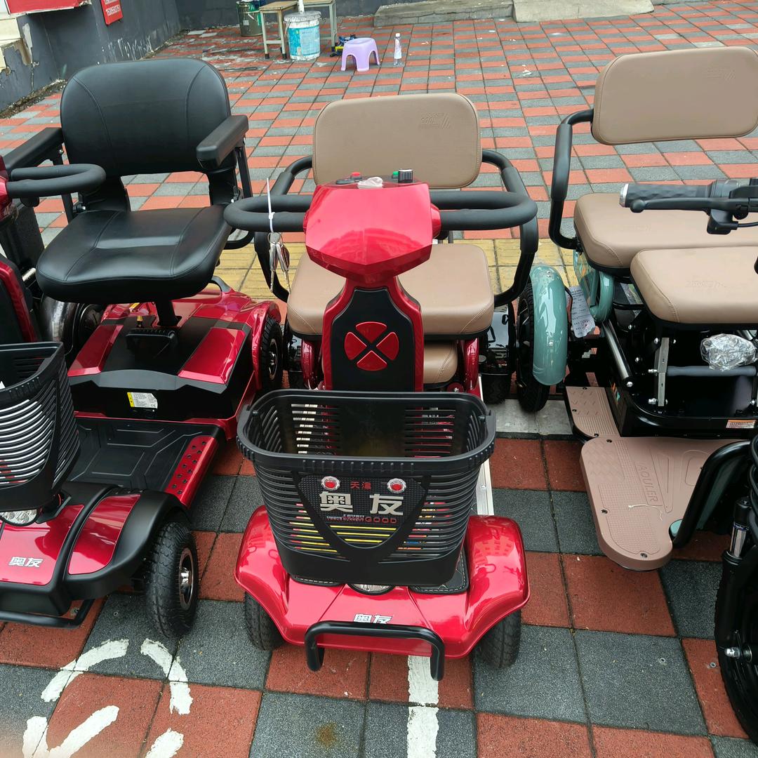 经营代步车四轮车三轮车