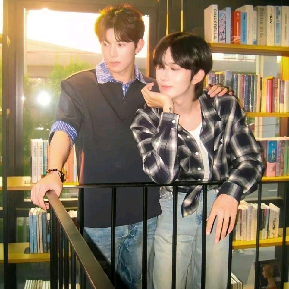 官人、奴家叫「無名氏」