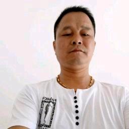 伴李一生