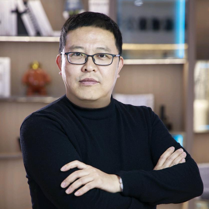 隆诚装饰·老板在工地