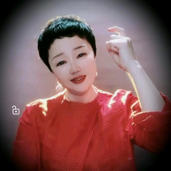 落姐•手势舞👒