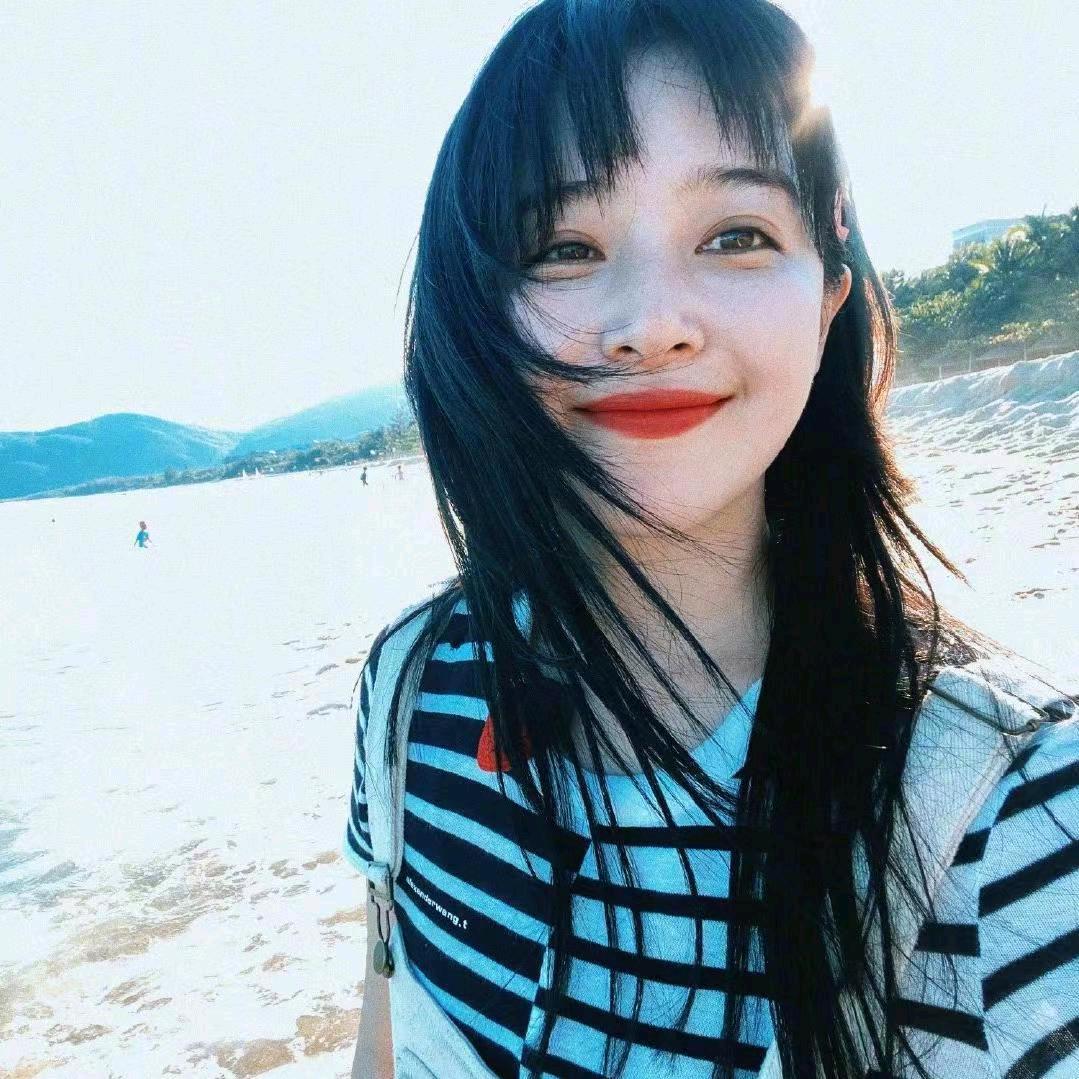小T
