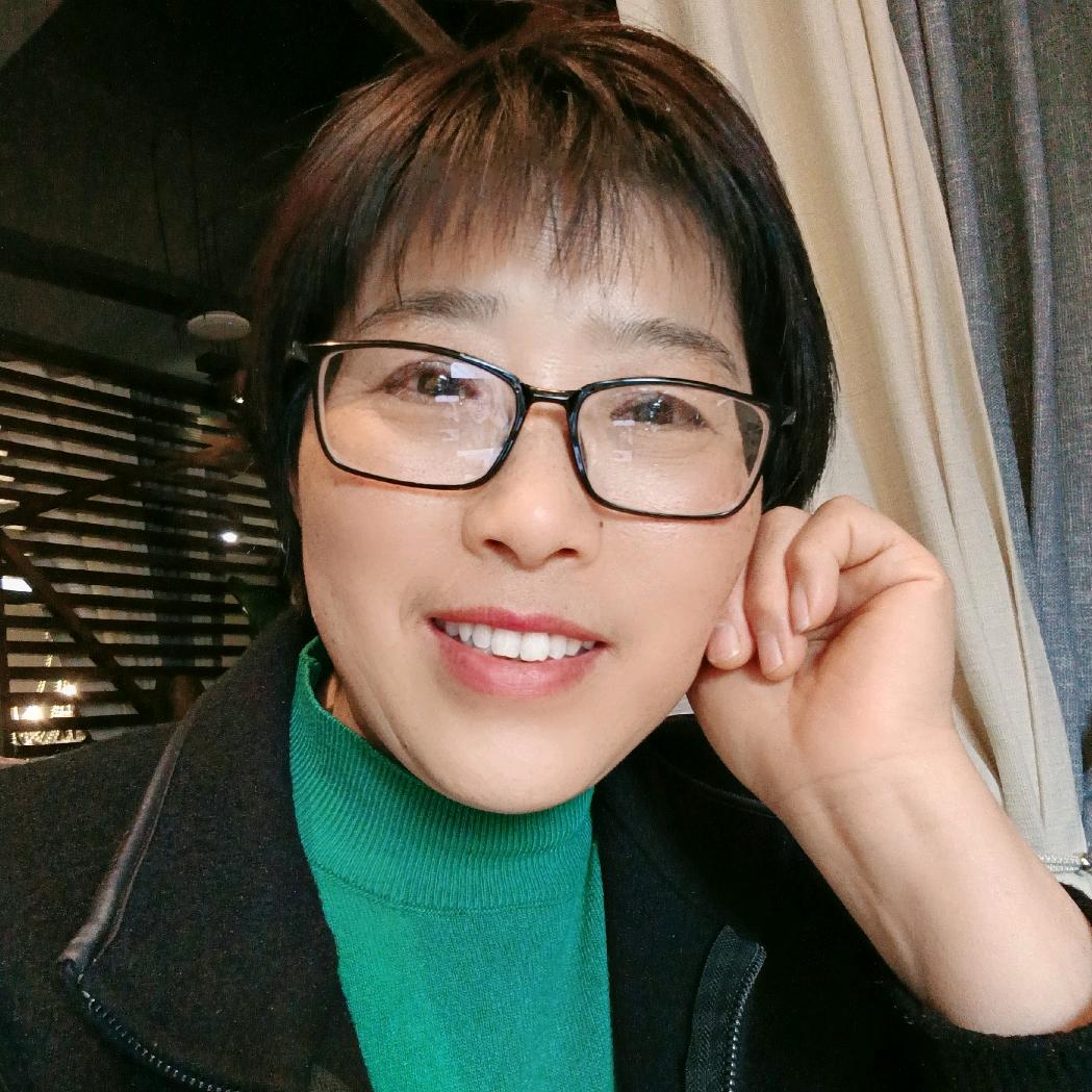兰心蕙质。