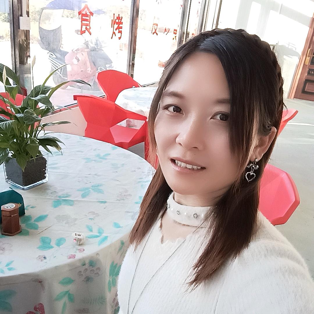 三贤莎莎汉服出租馆