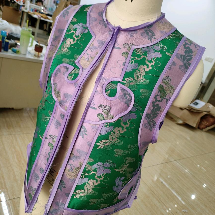 做衣服的大孔师傅