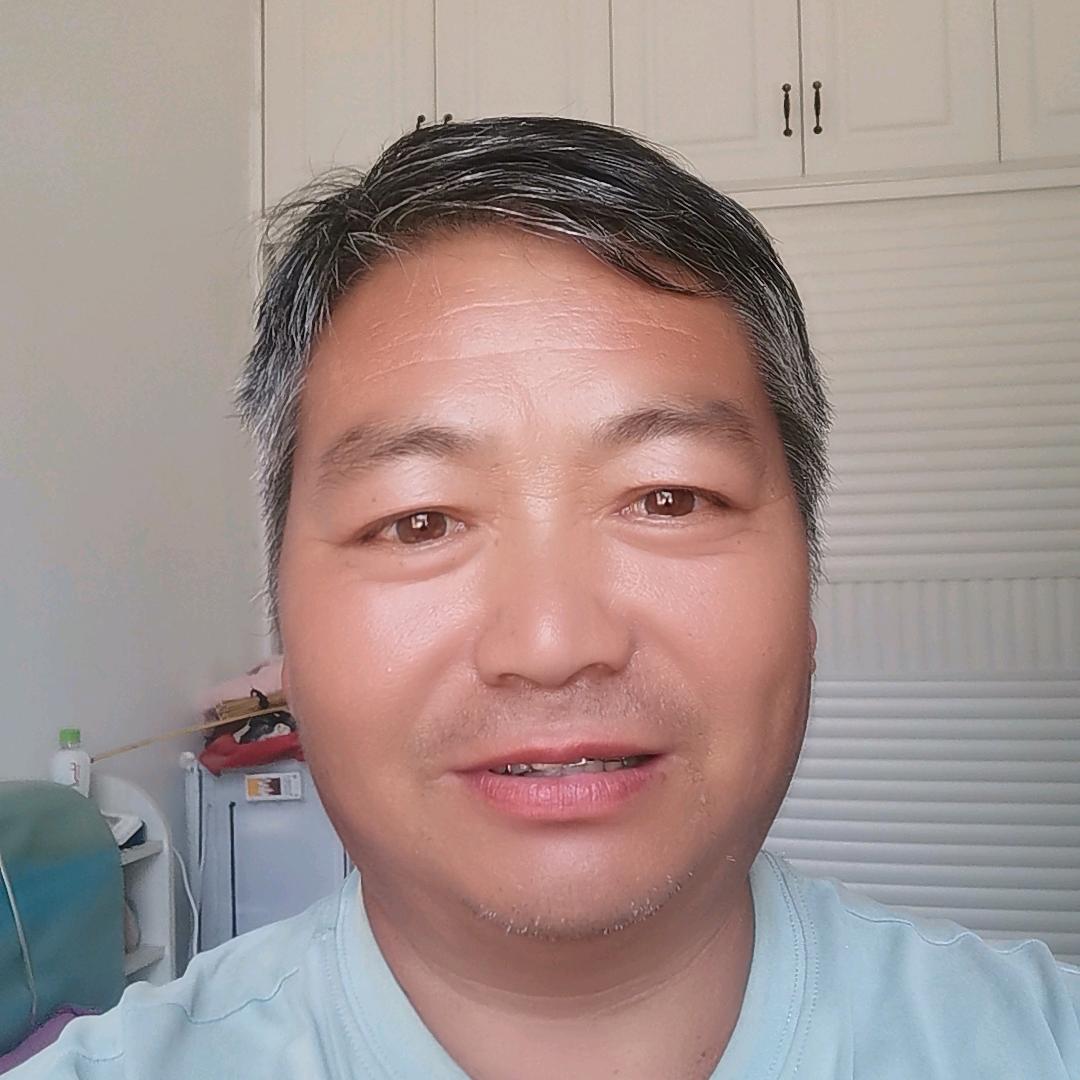 一见你就笑