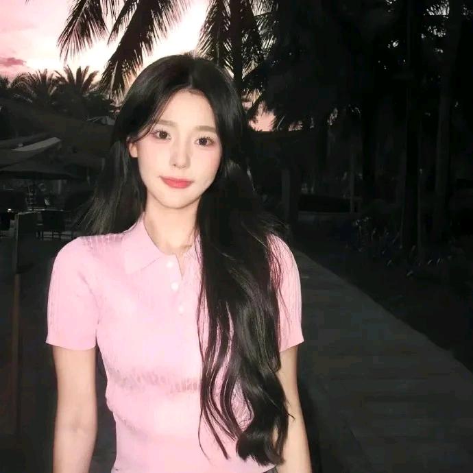 电竞少女玥儿