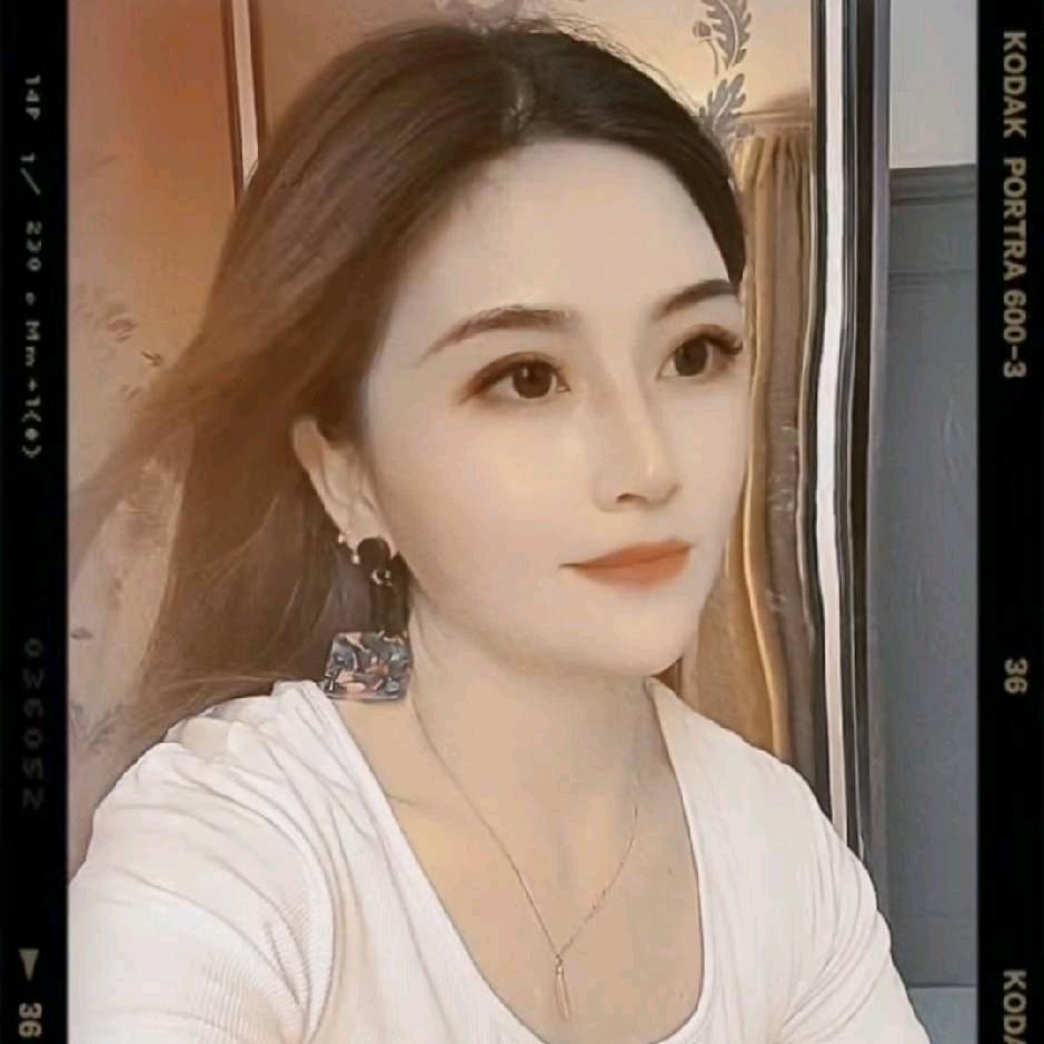 开心英英